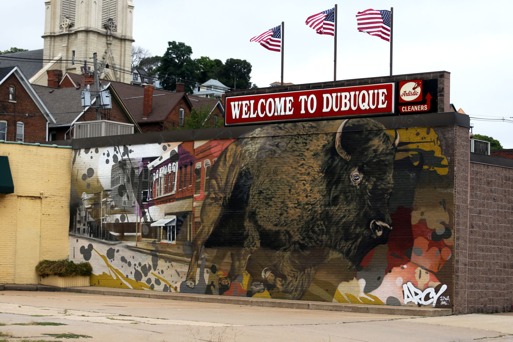 Murals Charging